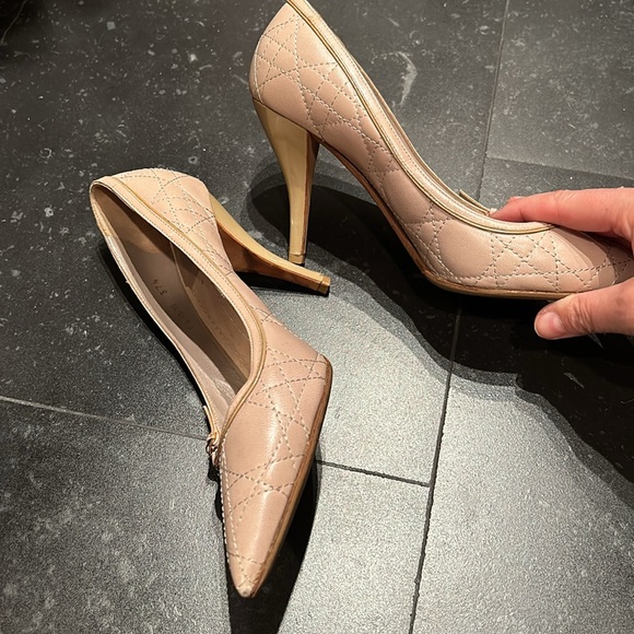Christian Dior Pumps - Picture 2 of 4